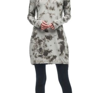 Abito long sleeve mock neck dress